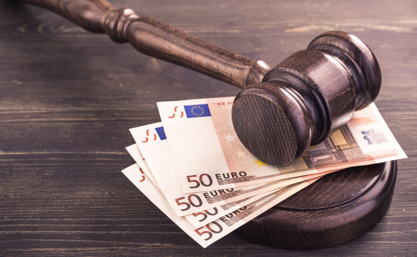 How Much Does a Criminal Lawyer Cost in South Africa