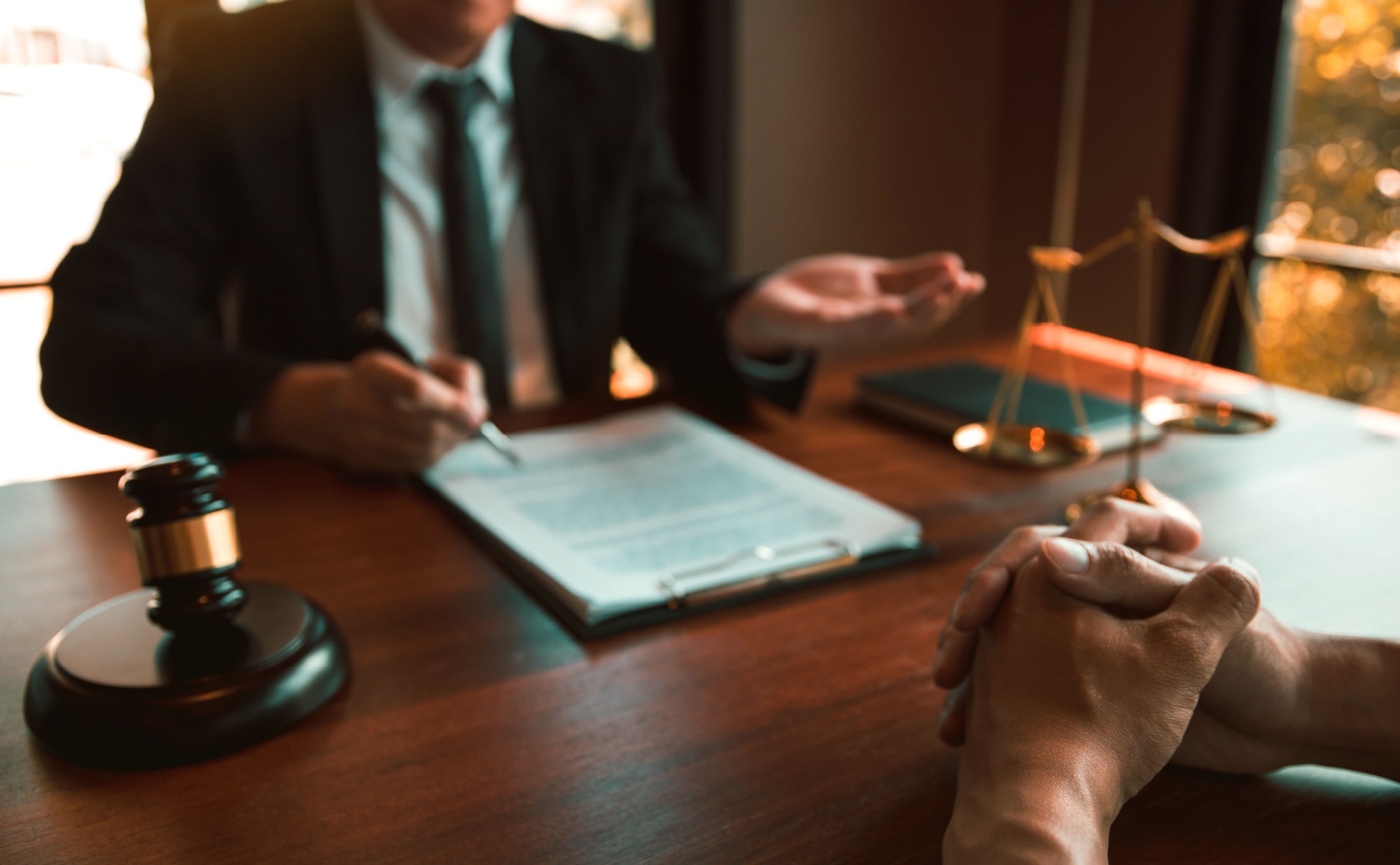 What does a criminal lawyer do in South Africa?