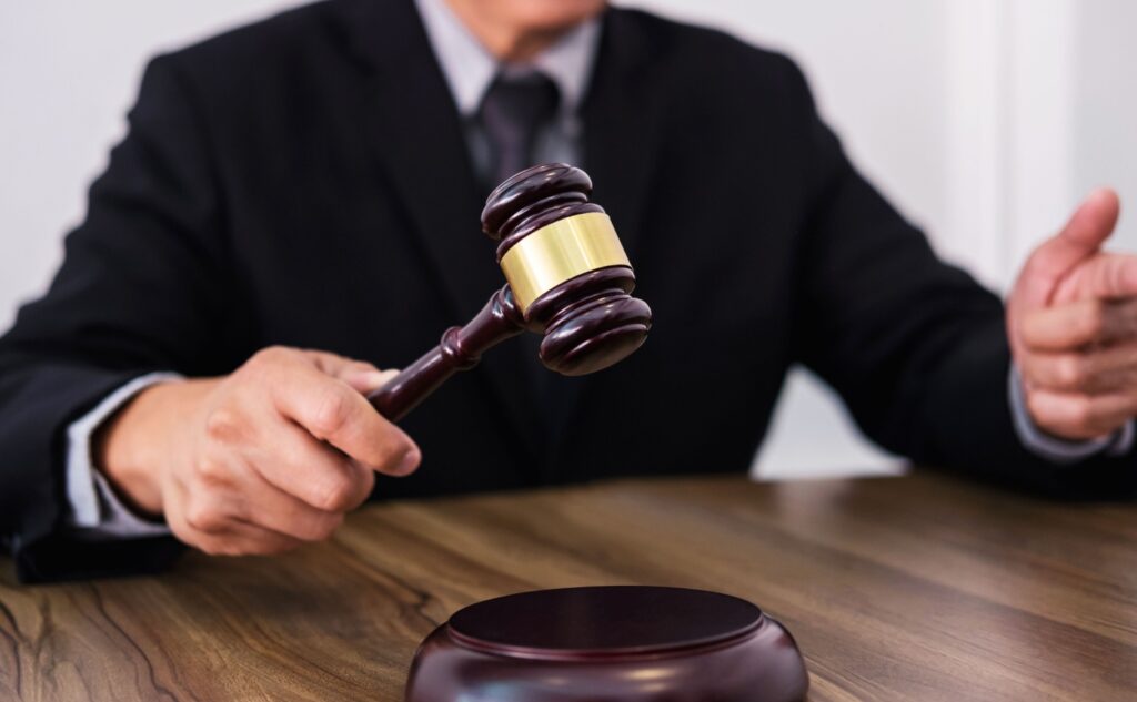 How to choose the best family lawyer?