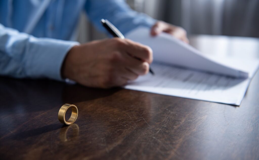 Is There an Advantage to Filing for Divorce First