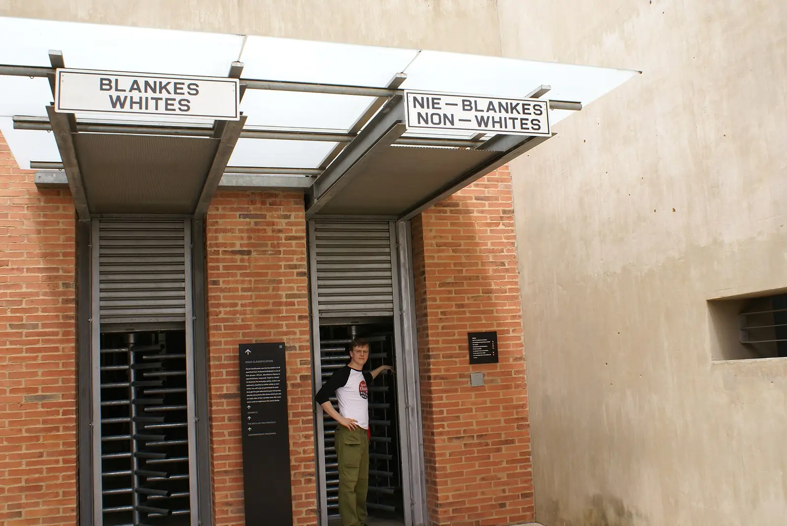 apartheid museum johannesburg